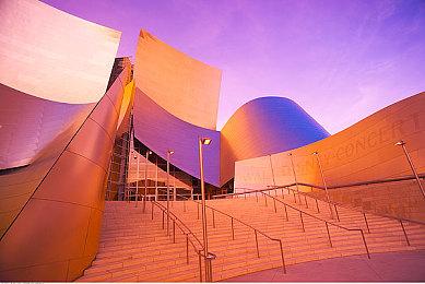 《宇宙机器人》欧洲表现超越马里奥之外的平台跳跃游戏